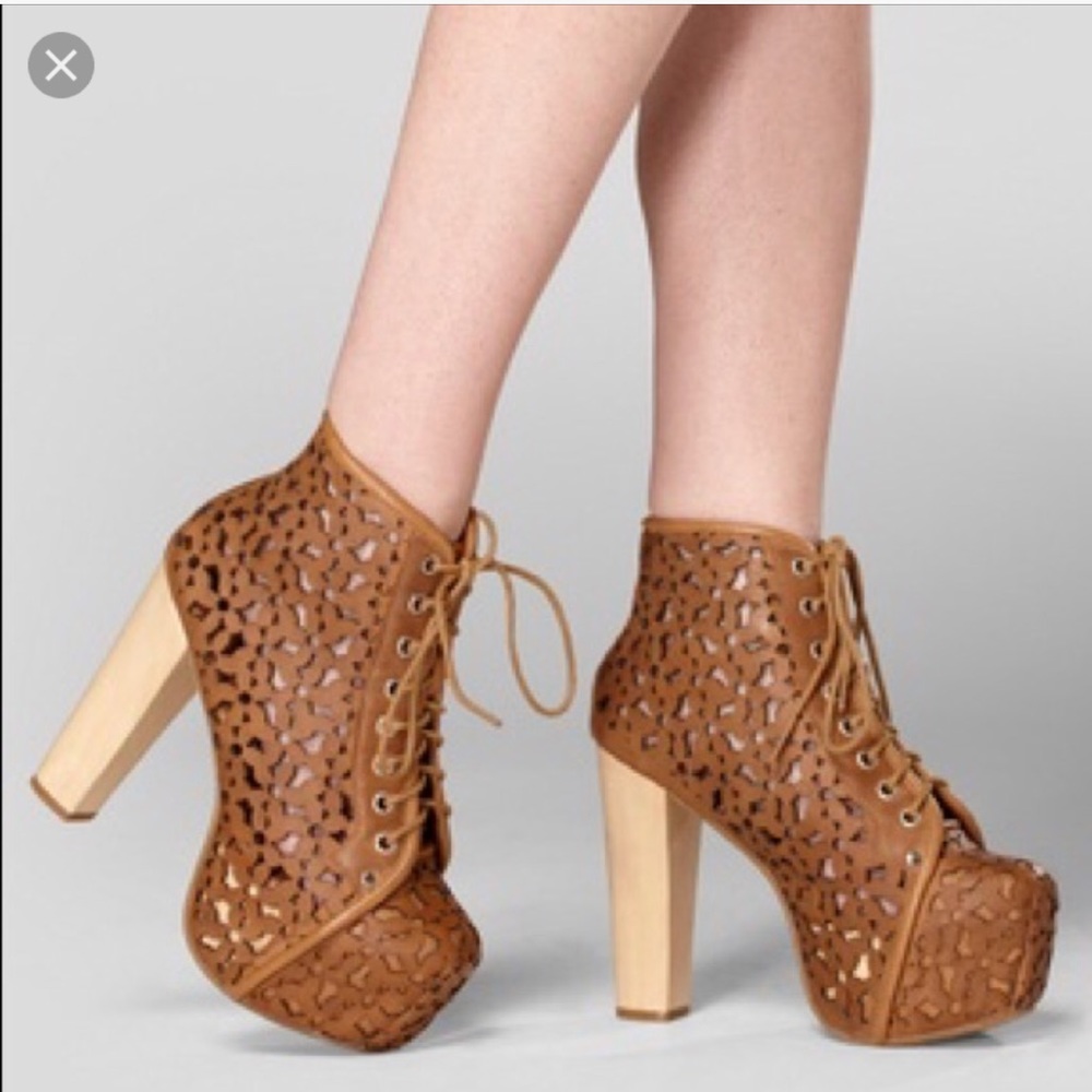 Jeffrey Campbell Daisy Cutout Lita